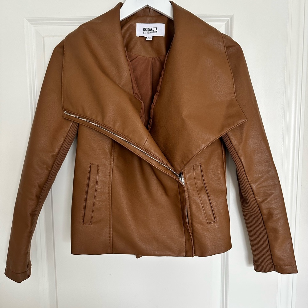 BB Dakota Women's Brown Leather Jacket
